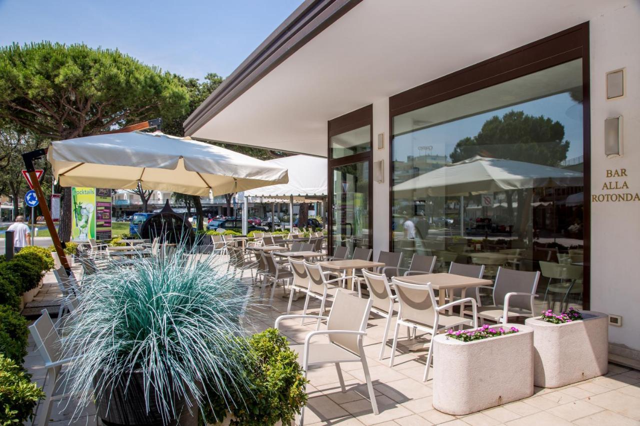 Residence Alla Rotonda Lido di Jesolo Kültér fotó